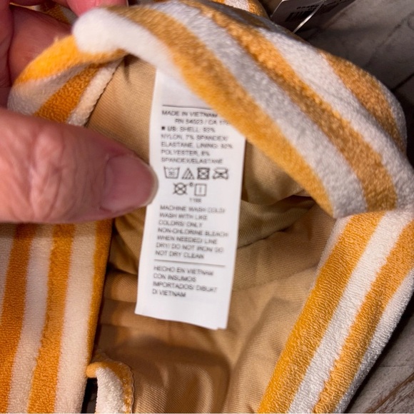 Old Navy Orange & Cream Striped Swim Top Beach Vacation V-Neck 3X & 4X - Picture 6 of 16